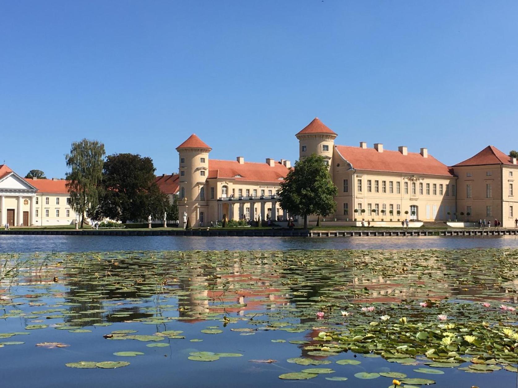 Schlosshotel 赖因斯贝格 外观 照片